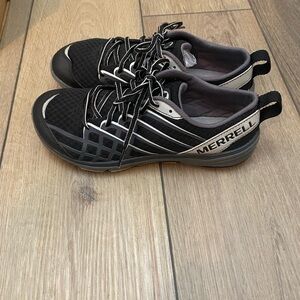 Merrell Men's Black and Gray Athletic Shoes